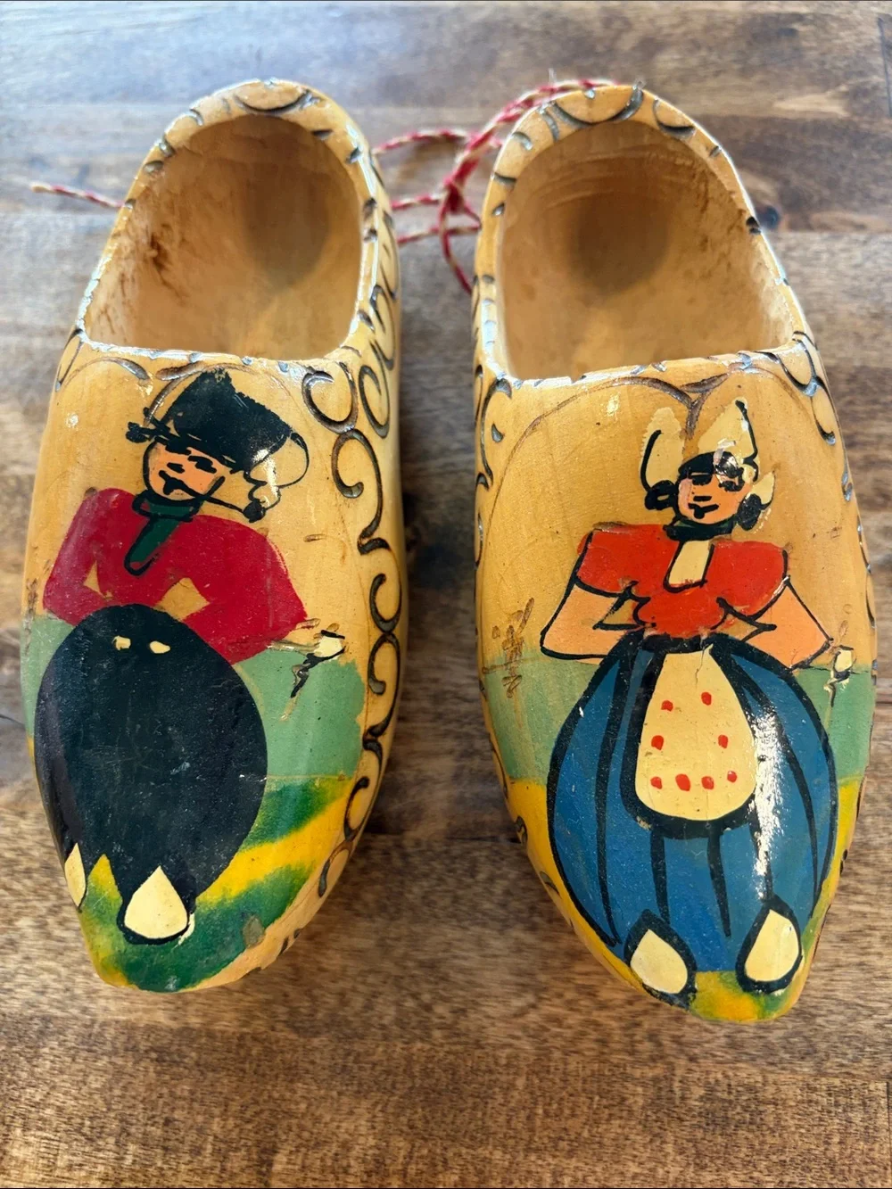 Wooden Shoes Made in Holland Decor